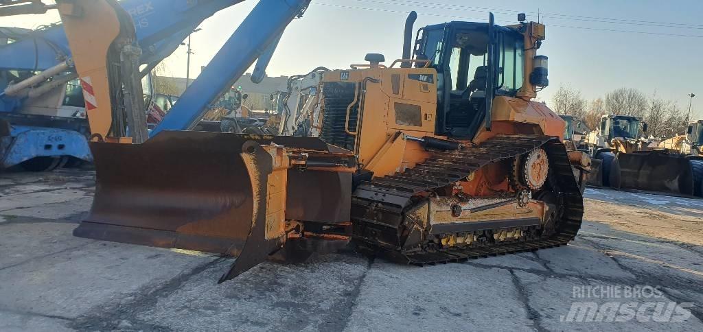 CAT D 6 N LGP Bouteurs sur chenilles