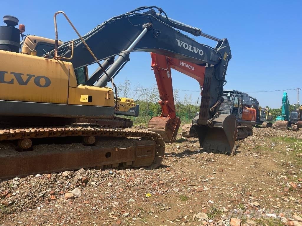 Volvo EC 460 B LC Pelle sur chenilles