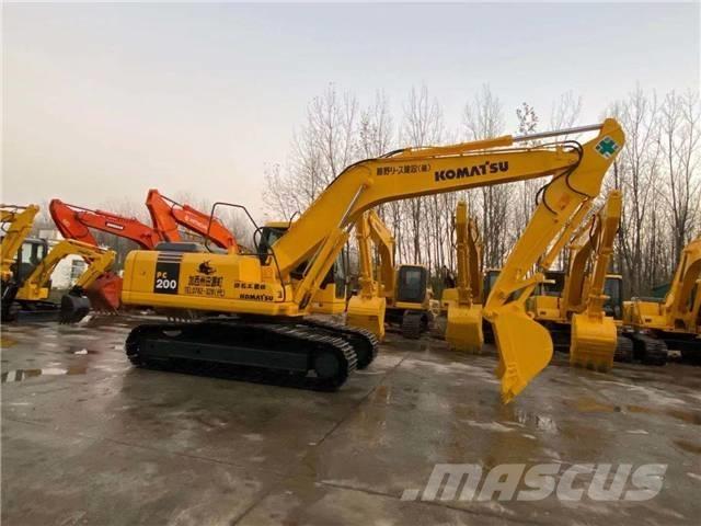 Komatsu PC200-7 Pelle sur chenilles