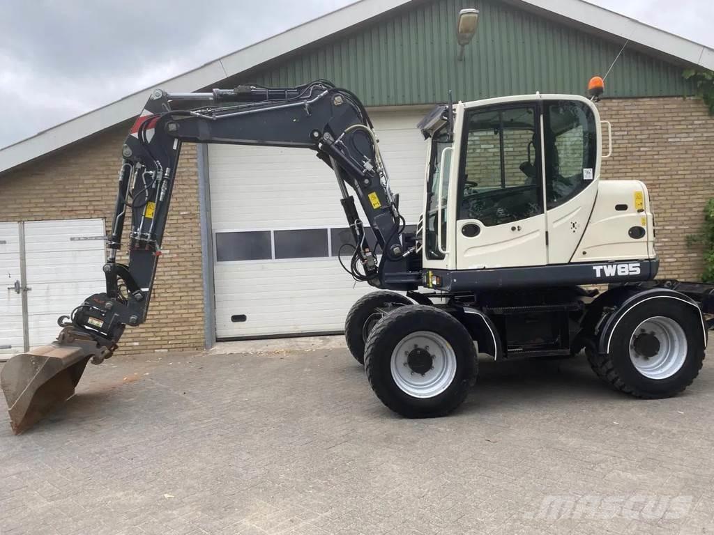 Terex TW85 Pelle sur pneus