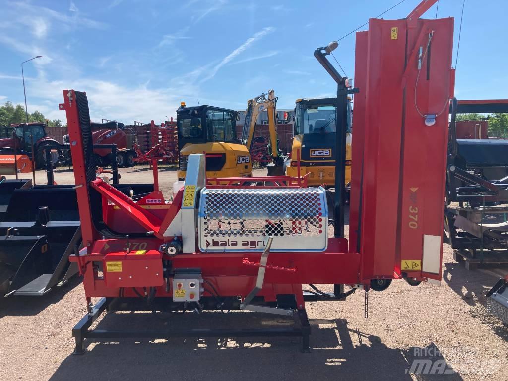 Bala 370 TR/EL 8,1T Fendeuse, Scie