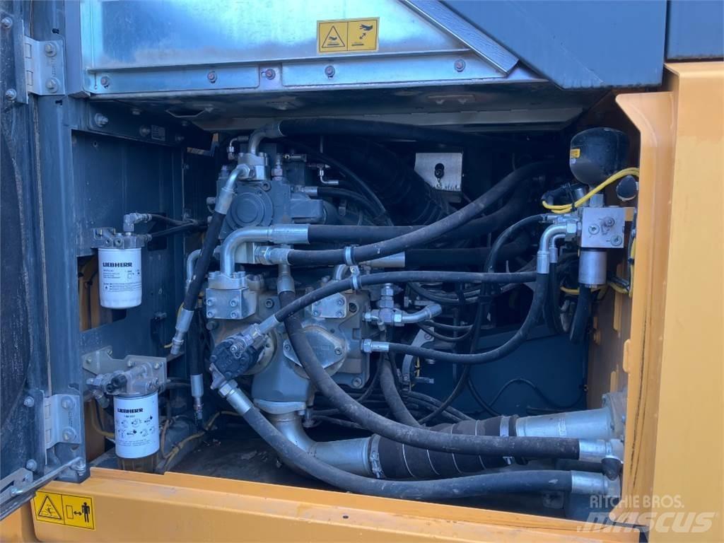 Liebherr R934 Pelle sur chenilles