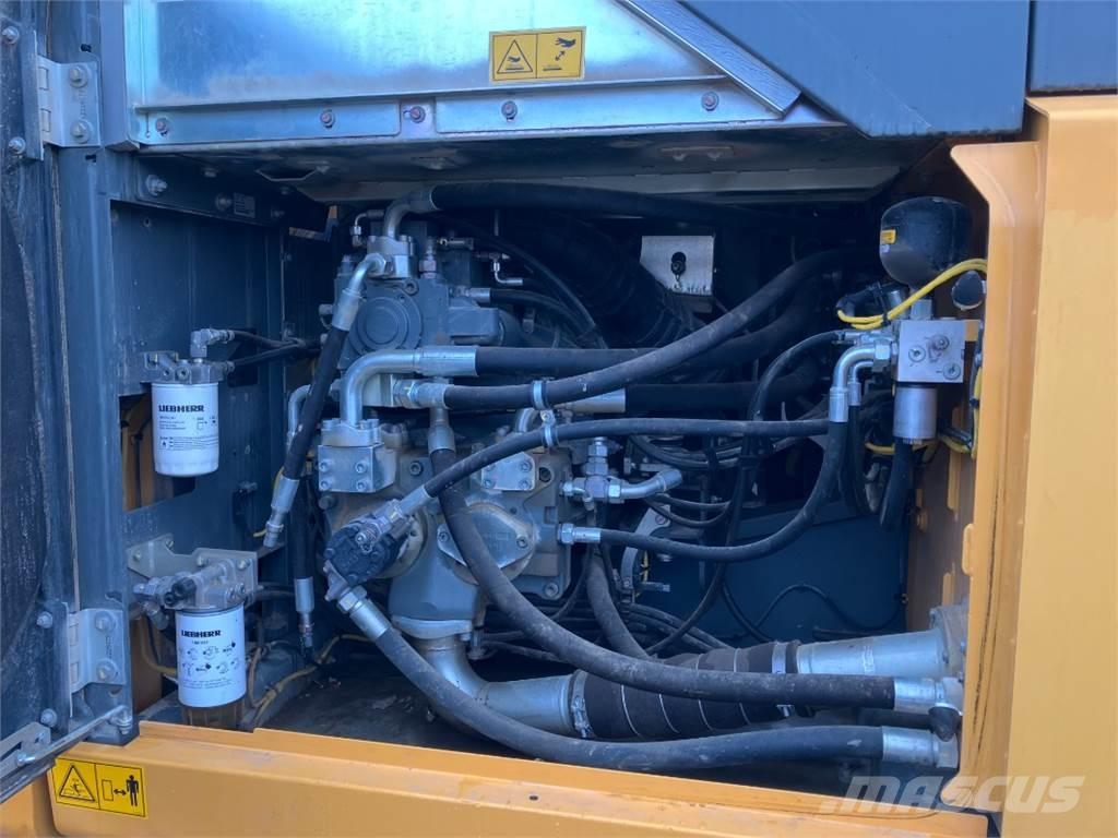 Liebherr R934 Pelle sur chenilles