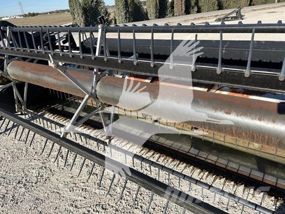 Agco 800 Barre de coupe pour moissonneuse batteuse