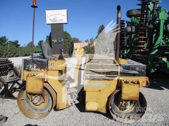 Bomag BW137AD Rouleaux monocylindre