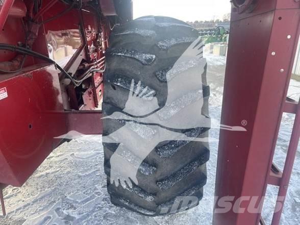 Case IH 1680 Moissonneuse batteuse