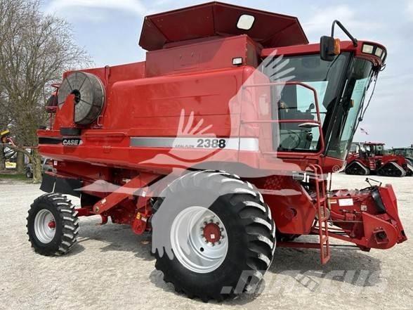 Case IH 2388 Moissonneuse batteuse