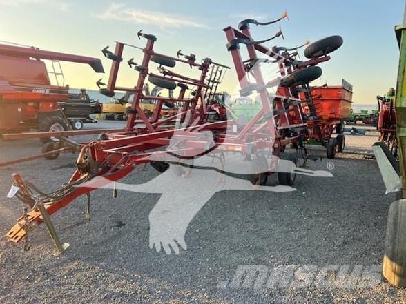 Case IH 4300 Déchaumeur, cultivateur