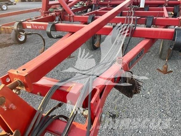Case IH 4300 Déchaumeur, cultivateur