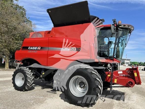 Case IH 5130 Moissonneuse batteuse