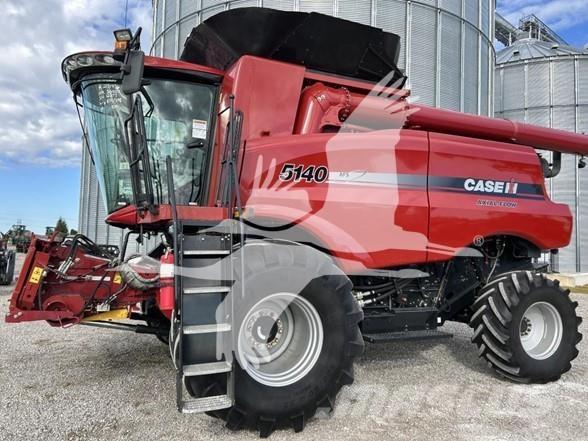 Case IH 5140 Moissonneuse batteuse