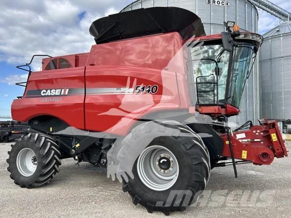 Case IH 5140 Moissonneuse batteuse