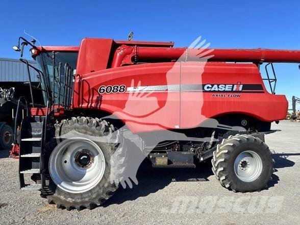 Case IH 6088 Moissonneuse batteuse