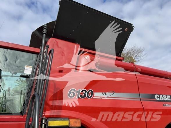 Case IH 6130 Moissonneuse batteuse