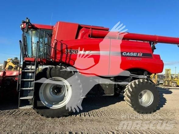 Case IH 7120 Moissonneuse batteuse