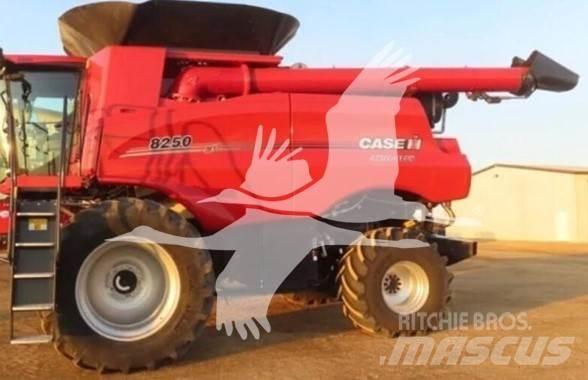 Case IH 8250 Moissonneuse batteuse