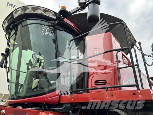 Case IH 8250 Moissonneuse batteuse