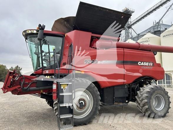 Case IH 9240 Moissonneuse batteuse