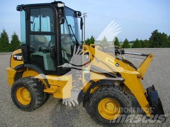 CAT 903D Chargeuse sur pneus