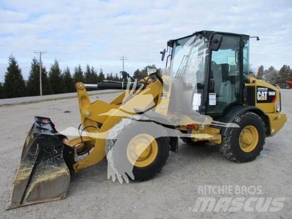 CAT 906M Chargeuse sur pneus