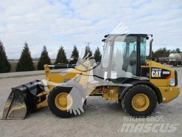 CAT 906M Chargeuse sur pneus