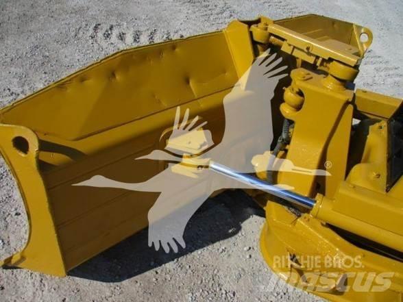 CAT D3G XL Bouteurs sur chenilles