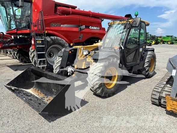 CAT TH408D Chariot télescopique