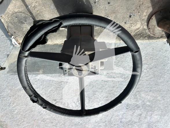 Gleaner R72 Moissonneuse batteuse