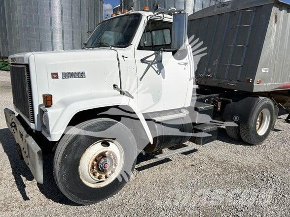 GMC BRIGADIER Tracteur routier