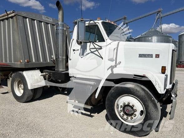 GMC BRIGADIER Tracteur routier