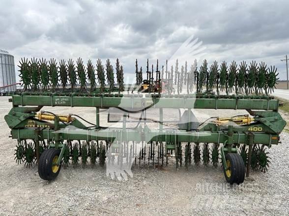 John Deere 400 Autres outils de préparation du sol