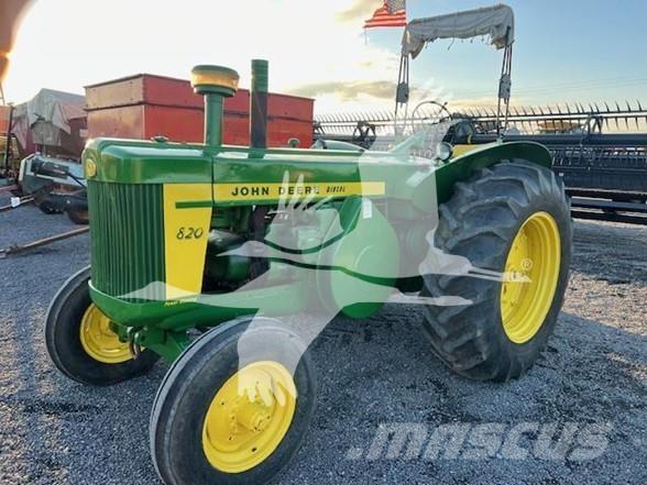 John Deere 820 Tracteur