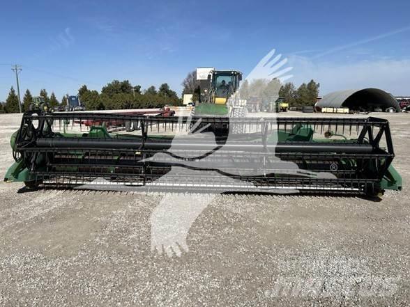 John Deere 920 Barre de coupe pour moissonneuse batteuse