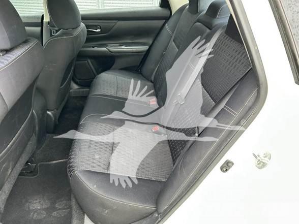 Nissan ALTIMA Voiture