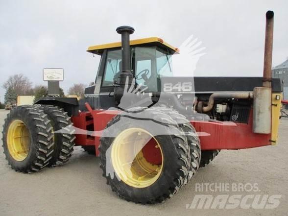Versatile 846 Tracteur