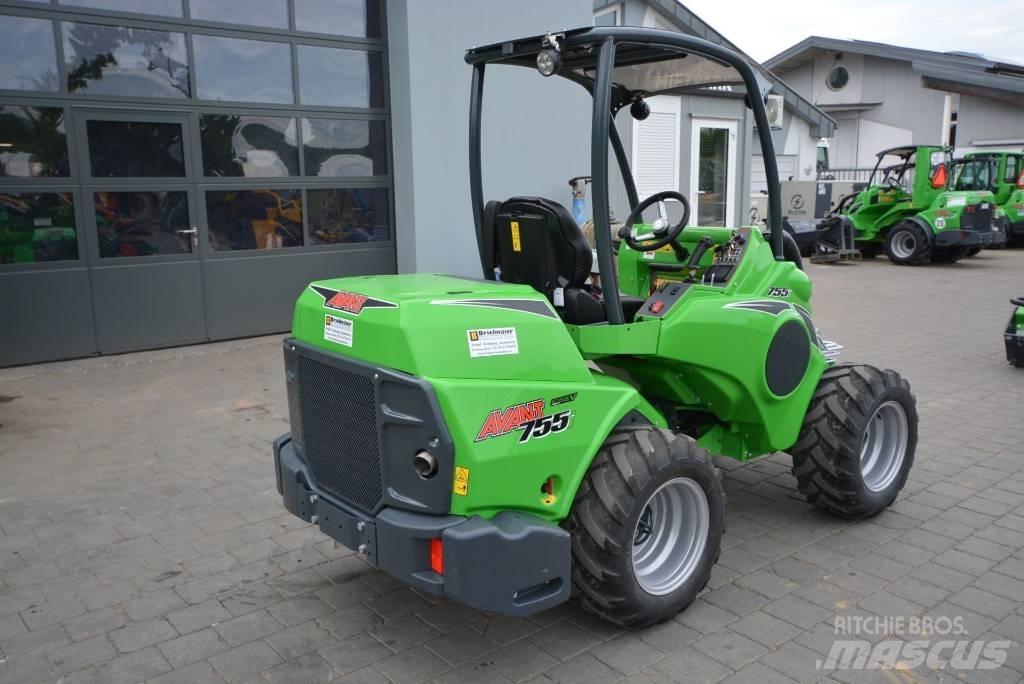 Avant 755i Mini chargeuse