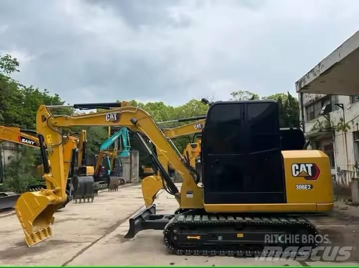 CAT 306 E2 Mini pelle < 7t