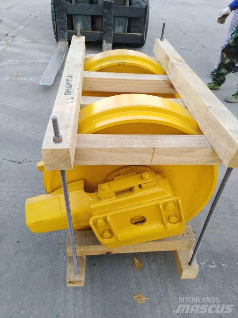 Komatsu D85E-18 Chenilles