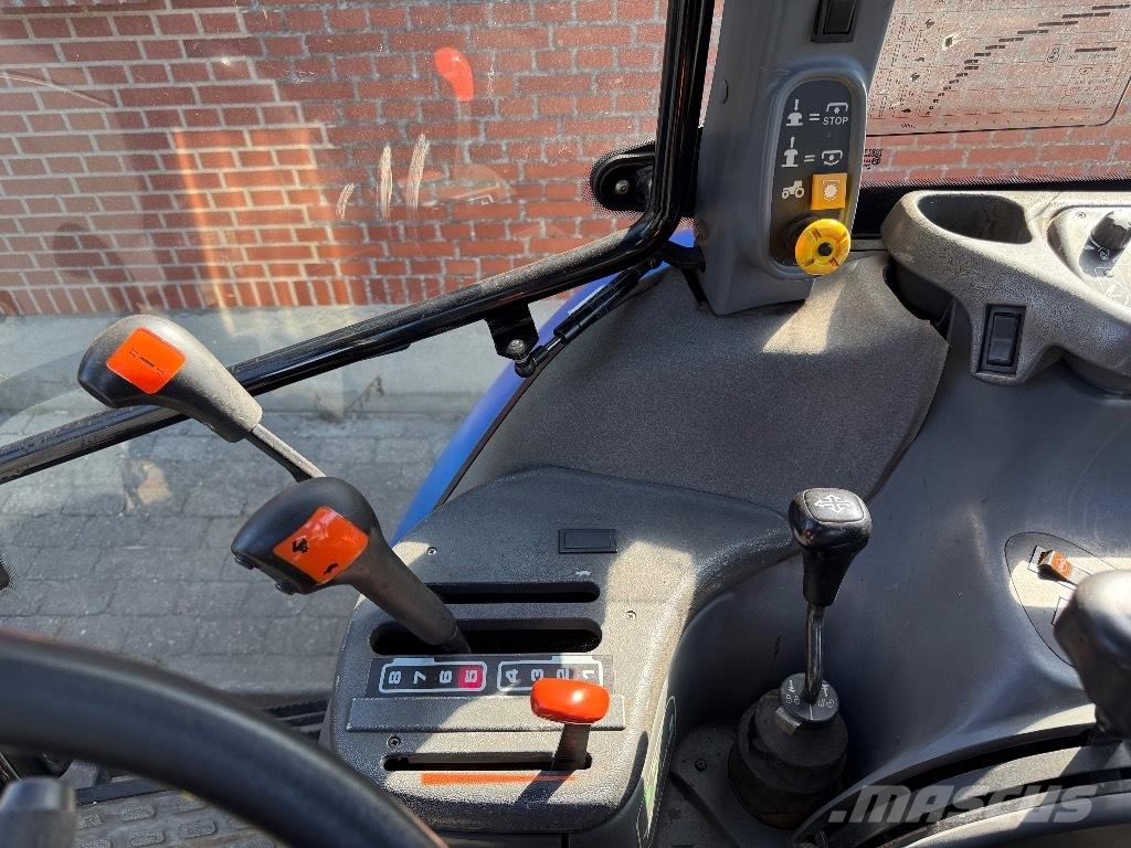 New Holland TS 115 Tracteur