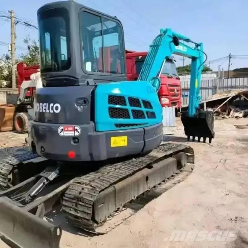 Kobelco SK 55 Mini pelle < 7t