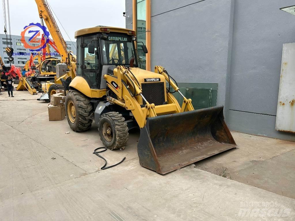 CAT 420 F Tractopelle