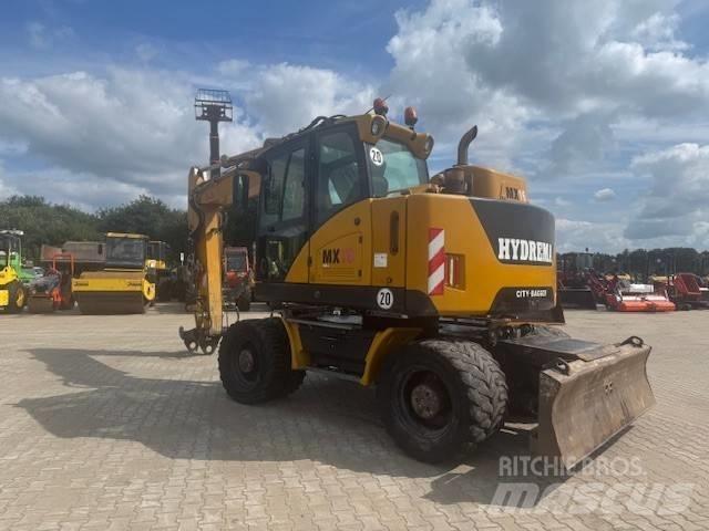 Hydrema MX 16 Pelle sur pneus