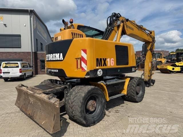 Hydrema MX 16 Pelle sur pneus