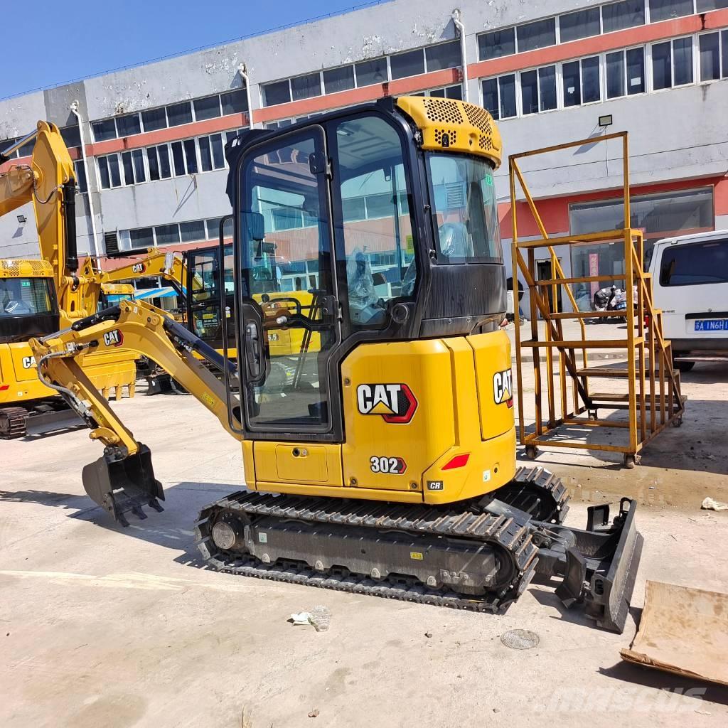 CAT 302 CR Mini pelle < 7t