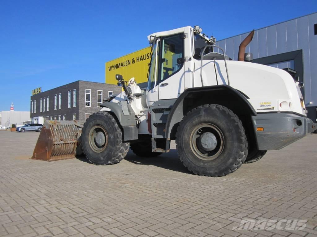 Liebherr L546 Chargeuse sur pneus