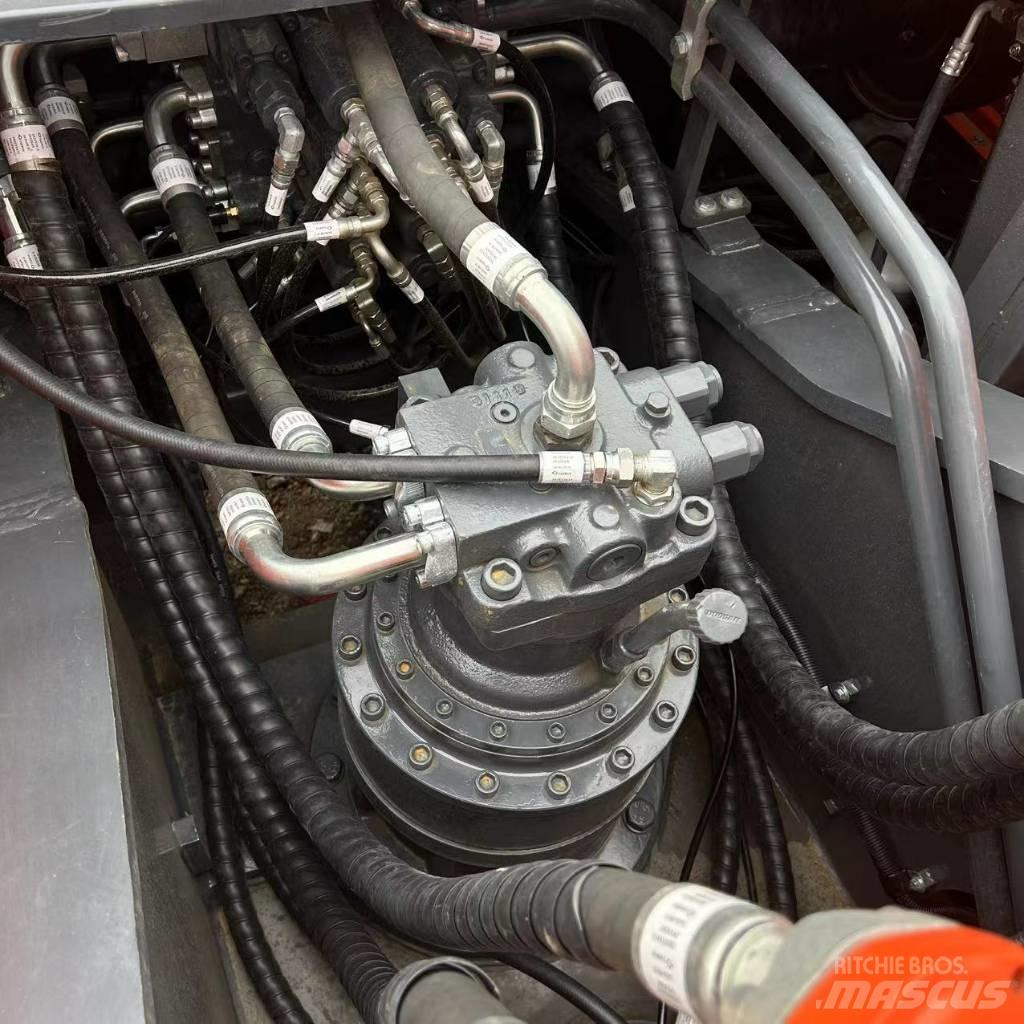Doosan DX 300 LC-9c Pelle sur chenilles