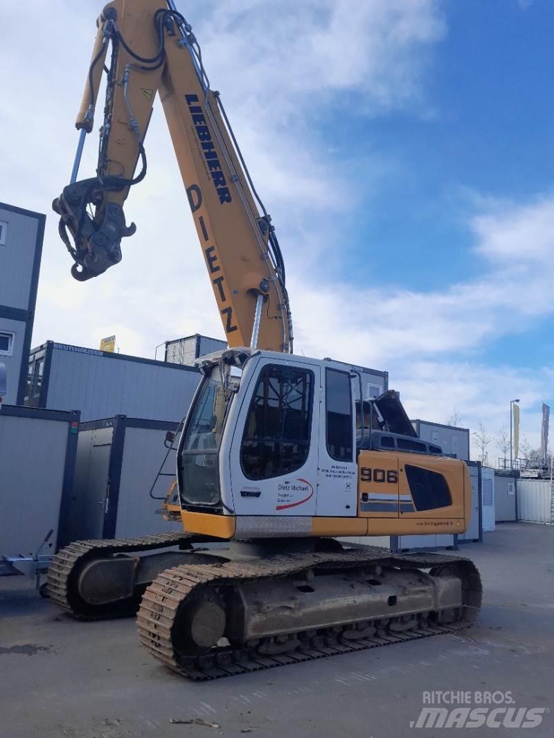 Liebherr R906 LC Pelle sur chenilles