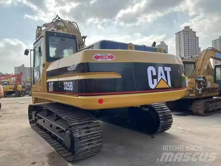CAT CAT325B Pelle sur chenilles