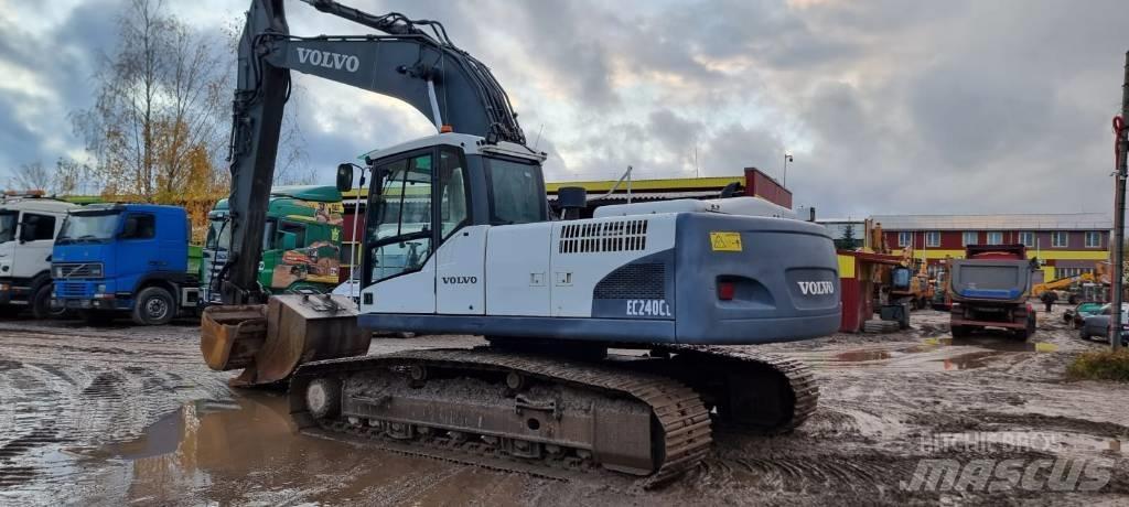 Volvo EC 240 C L Pelle sur chenilles