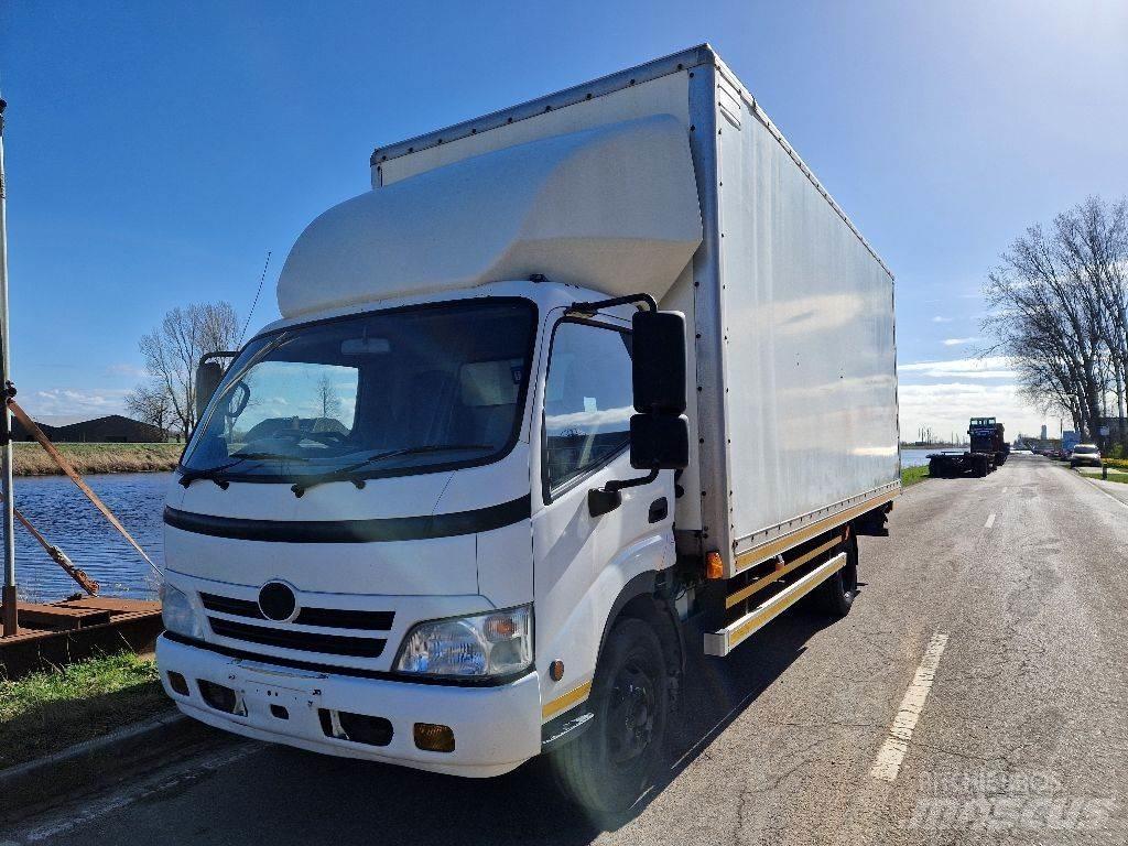 Hino 3815 Camion Fourgon